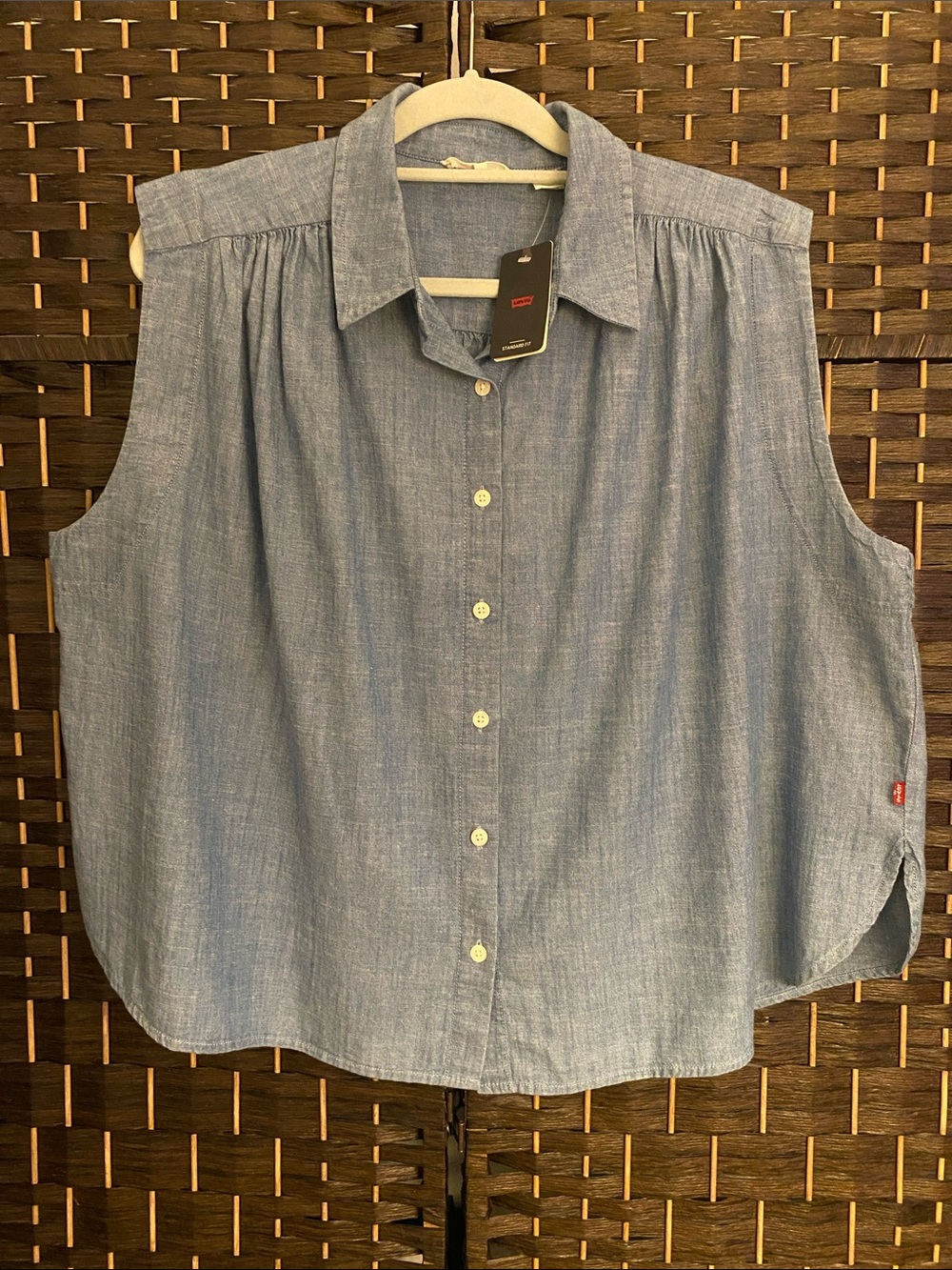 Levi's Gracen Blouse Sleeveless Button-Down Chambray - Size XL - 100% Cotton